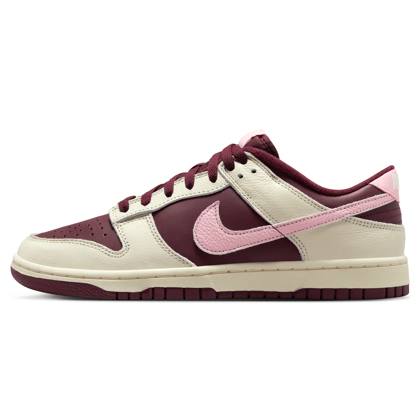 Nike Dunk Low valentines day